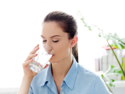 Why should we not drink water standing Why should we not drink water standing